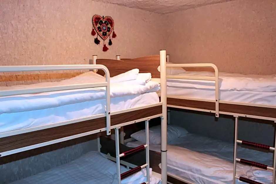 Stay In Peace Cave Hostel