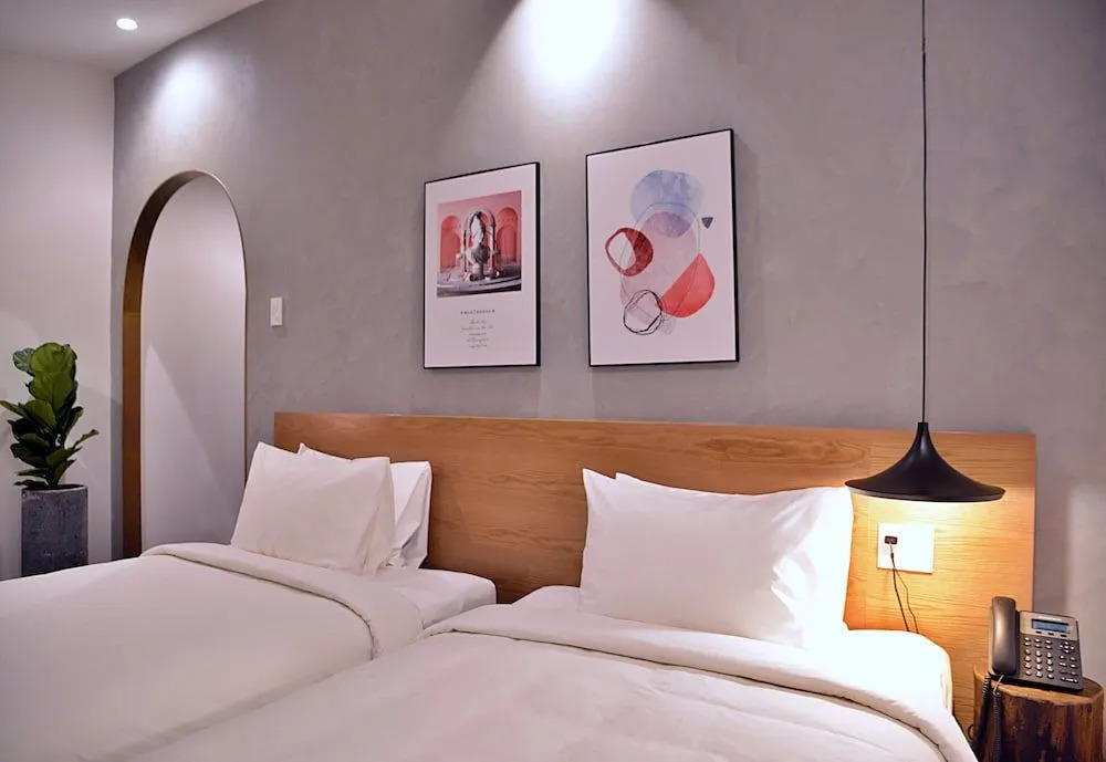 New Hotel