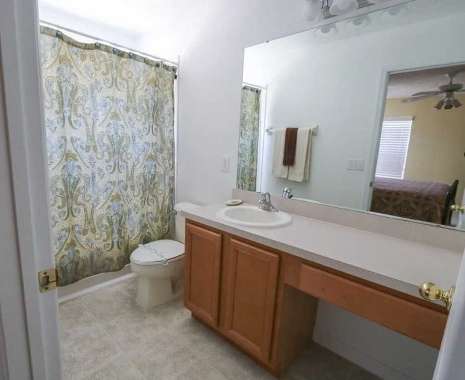 Exclusive 7 Bedroom Pool In Resort Community Condo
