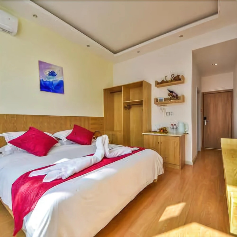 Dali Qianbaidu Inn