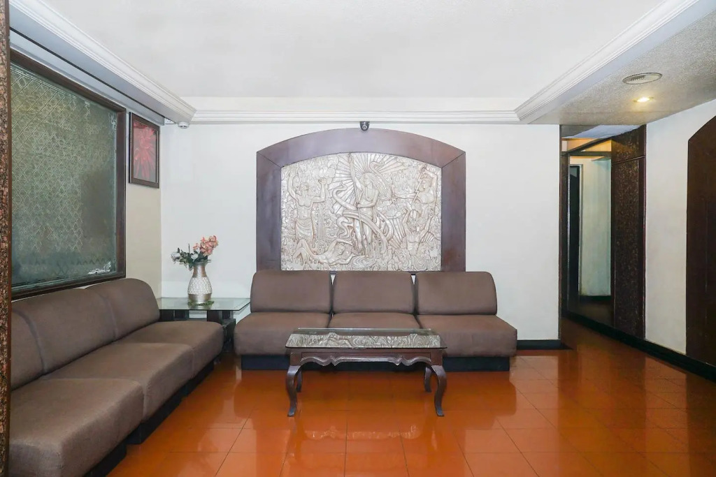 Oyo 691 Hotel Srimaan