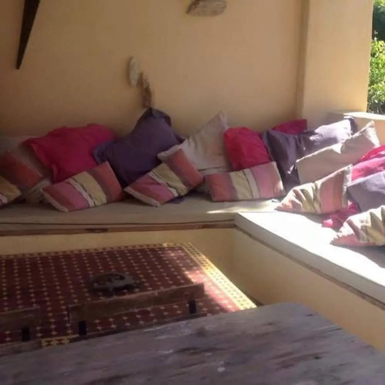 Villa With 4 Bedrooms in Althen-des-paluds, With Private Pool, Enclose