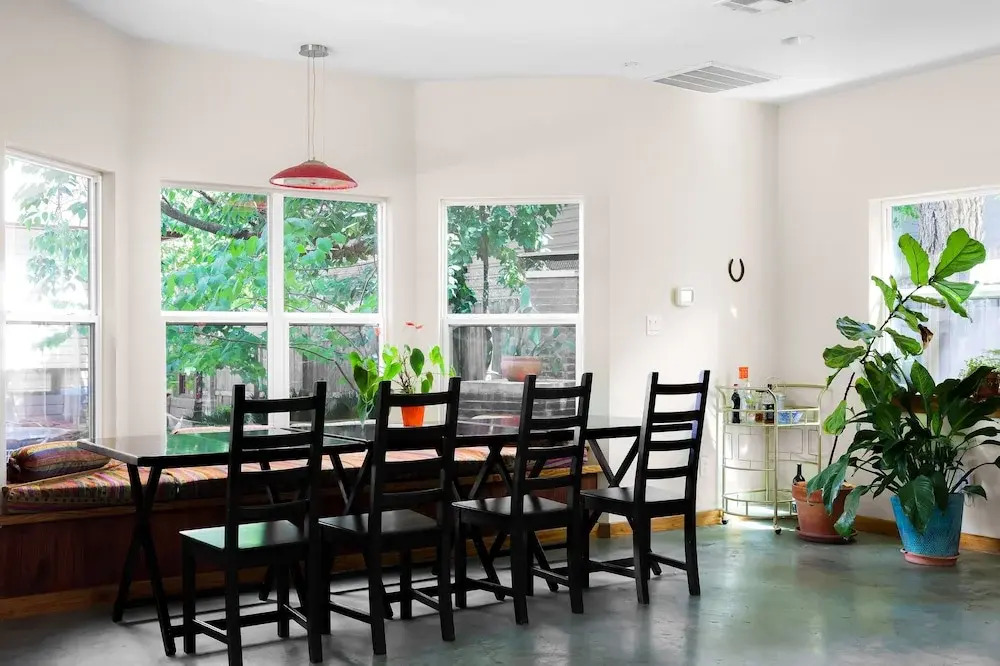 Brava House Bed and Breakfast