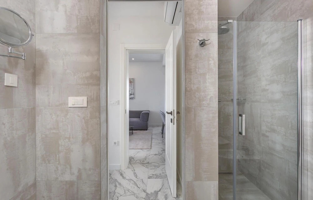 Amazing Apartment in Malinska With Wifi and 3 Bedrooms