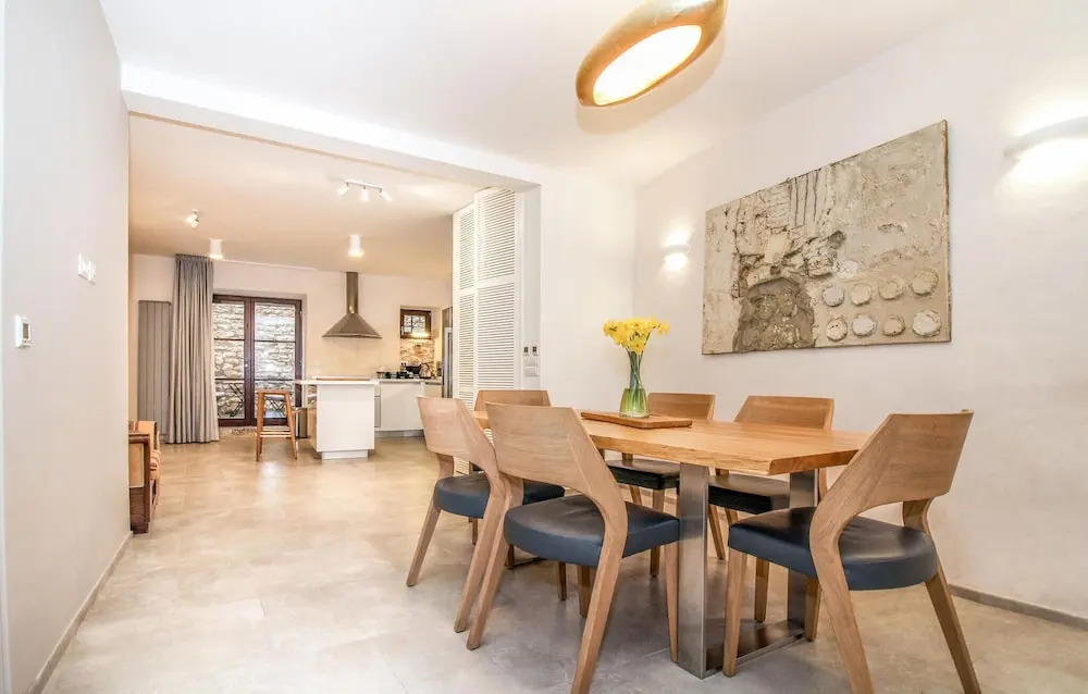 Awesome Home in Bale With 3 Bedrooms and Wifi