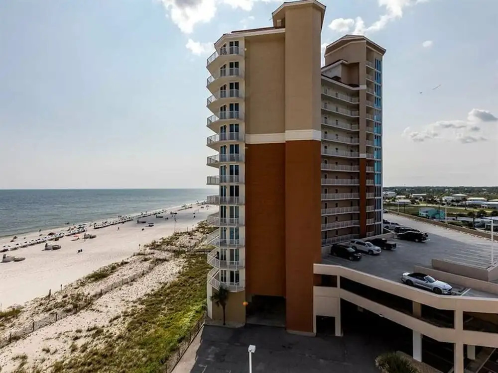 The Whaler 7B by Meyer Vacation Rentals