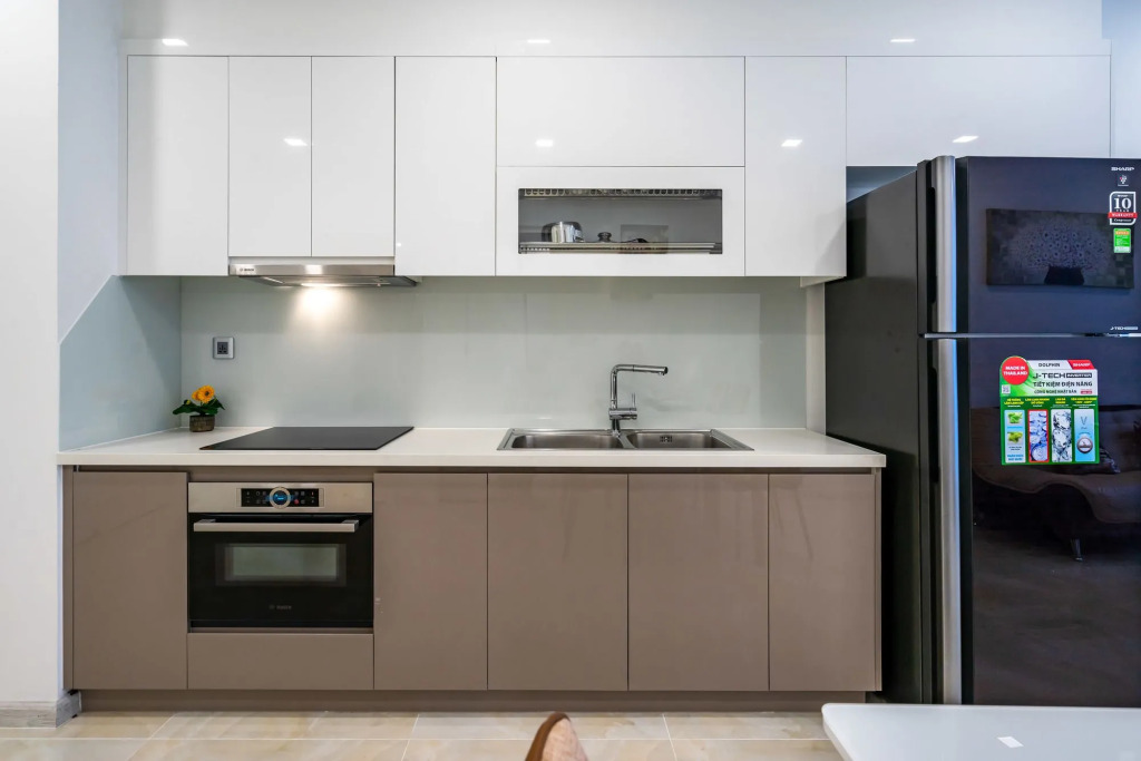 Urban House Saigon - Golden River