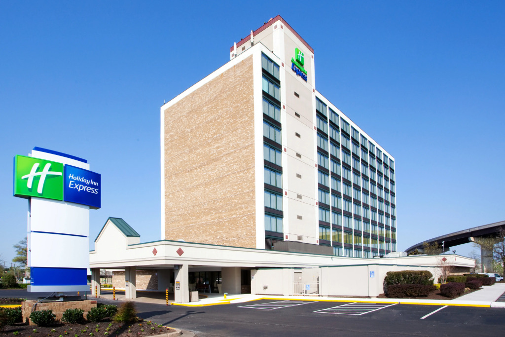 Holiday Inn Express Washington DC SW - Springfield by IHG