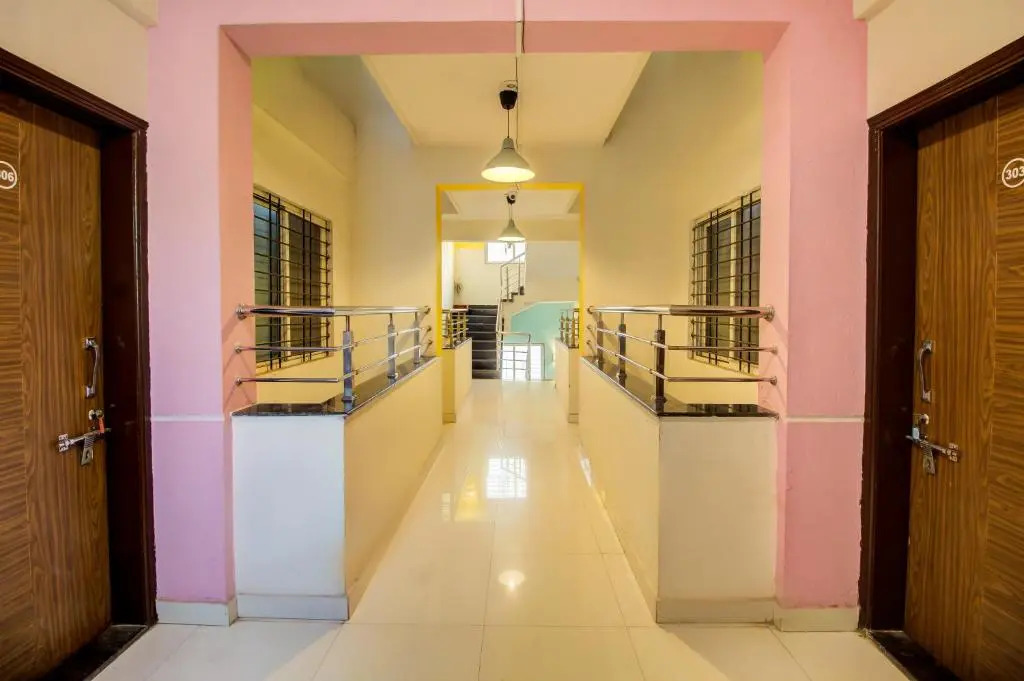 Hotel Elegant Lodging