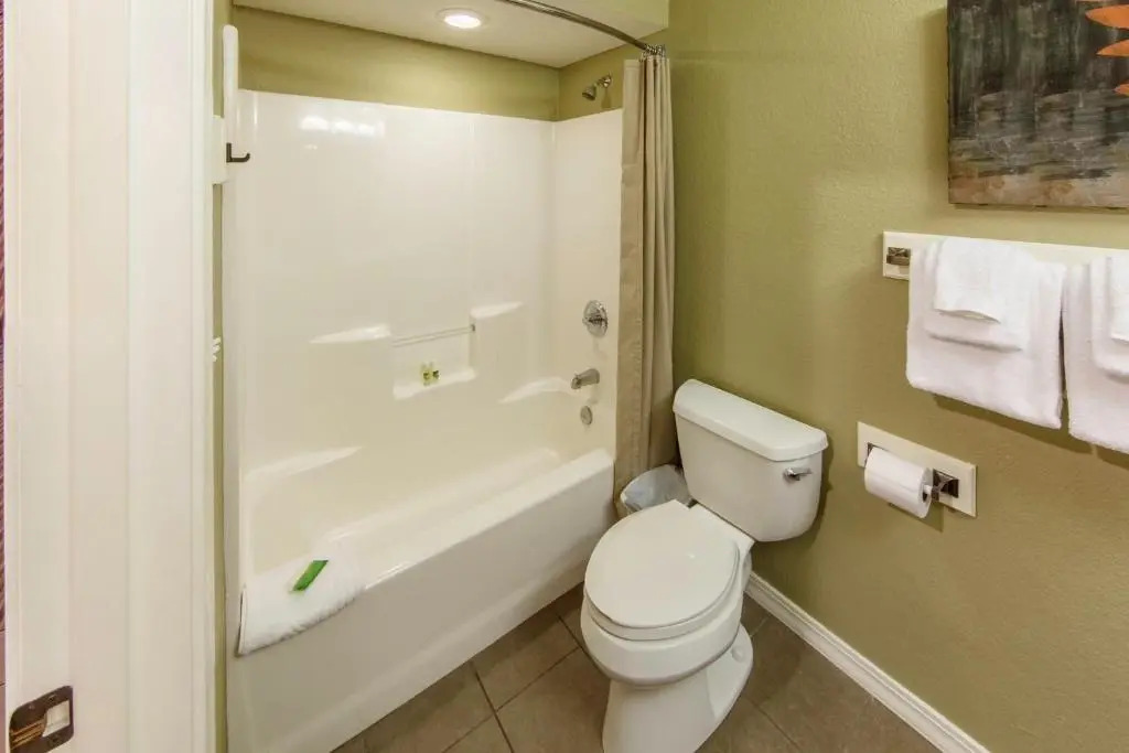 Holiday Inn Club Vacations Piney Shores Resort
