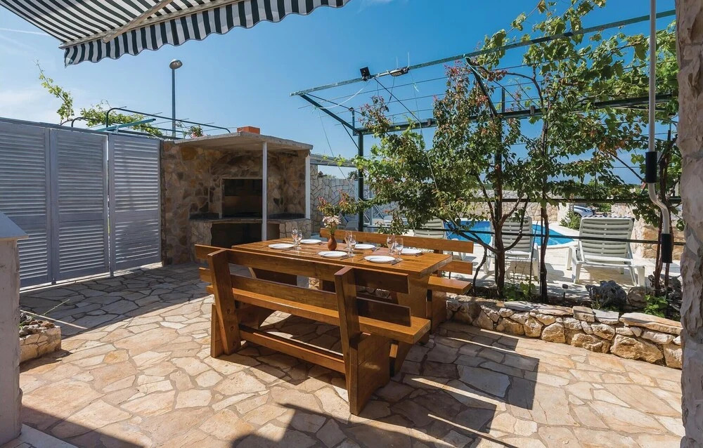 Nice Home in Primosten With Outdoor Swimming Pool, Wifi and 4 Bedrooms