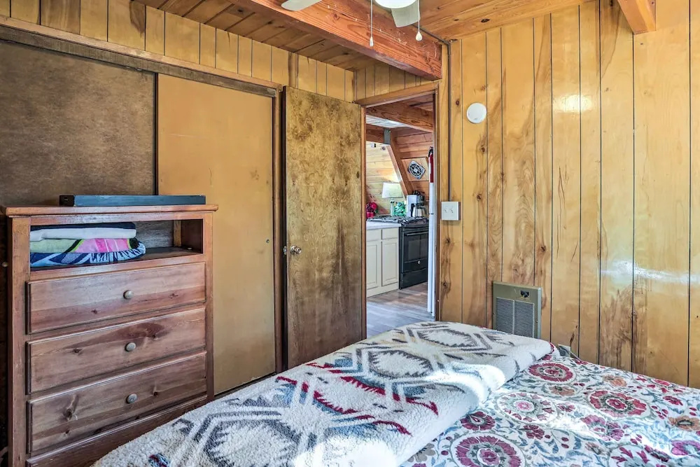 Cozy A-Frame w/ Hot Tub Near Arrowbear Lake