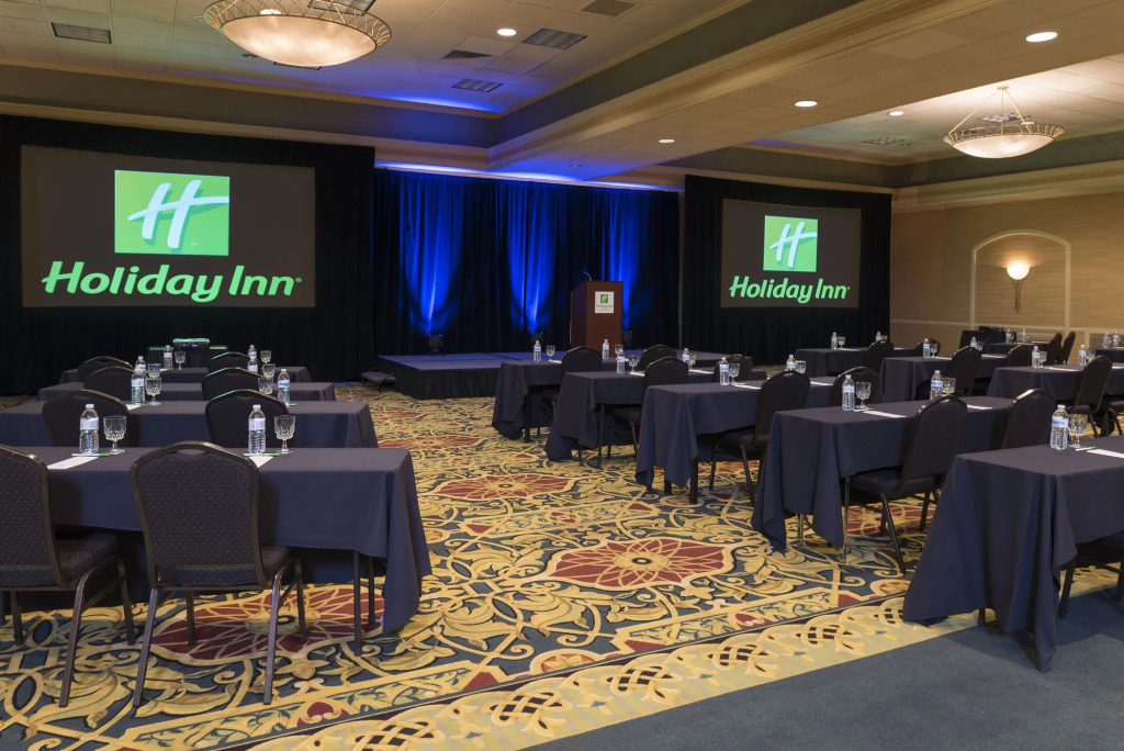 Holiday Inn Cleveland - South Independence by IHG