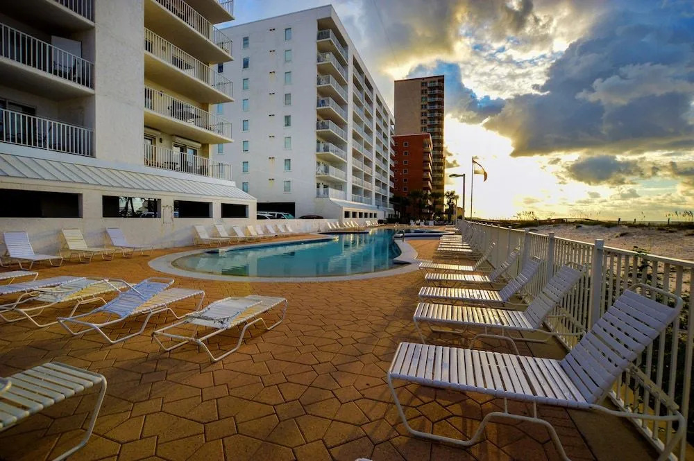 Ocean House Unit 1805