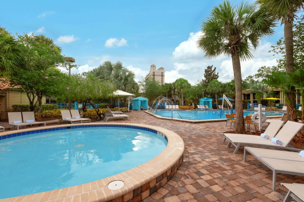Курорт DoubleTree by Hilton Orlando Theme Park