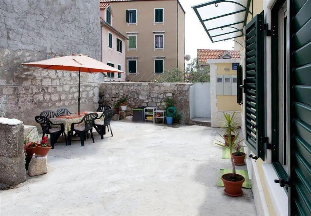 Central Old Town Rooms