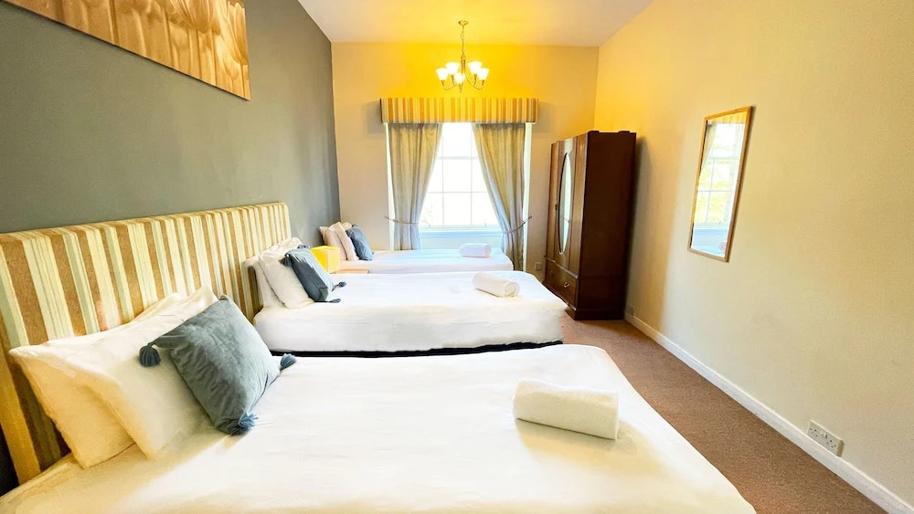 Kirkhill Estate Rooms