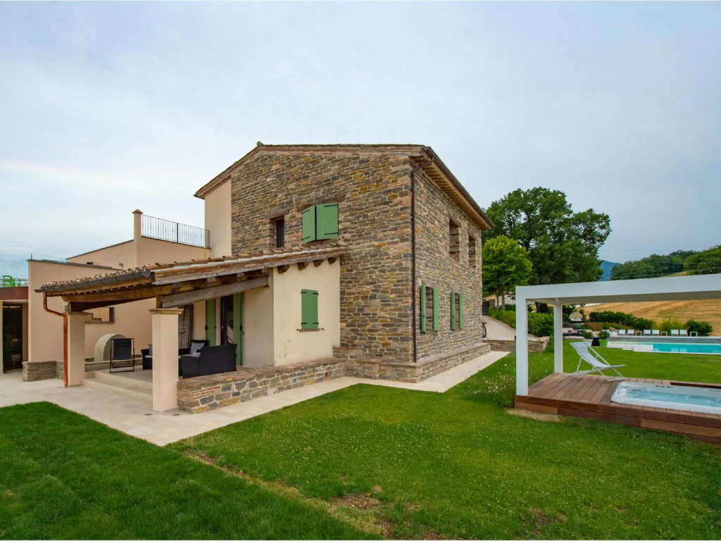 Serre Alte Landscape Luxury Rooms