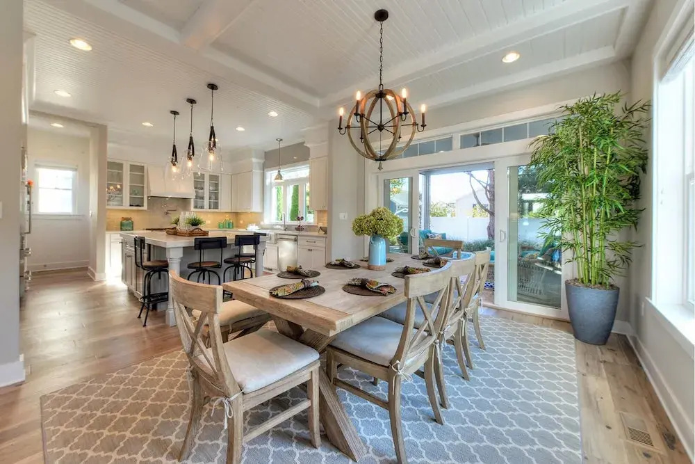 Laurel Street 306