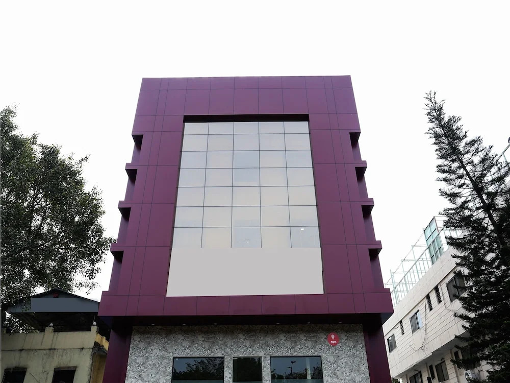 OYO 10352 Hotel Vishwas