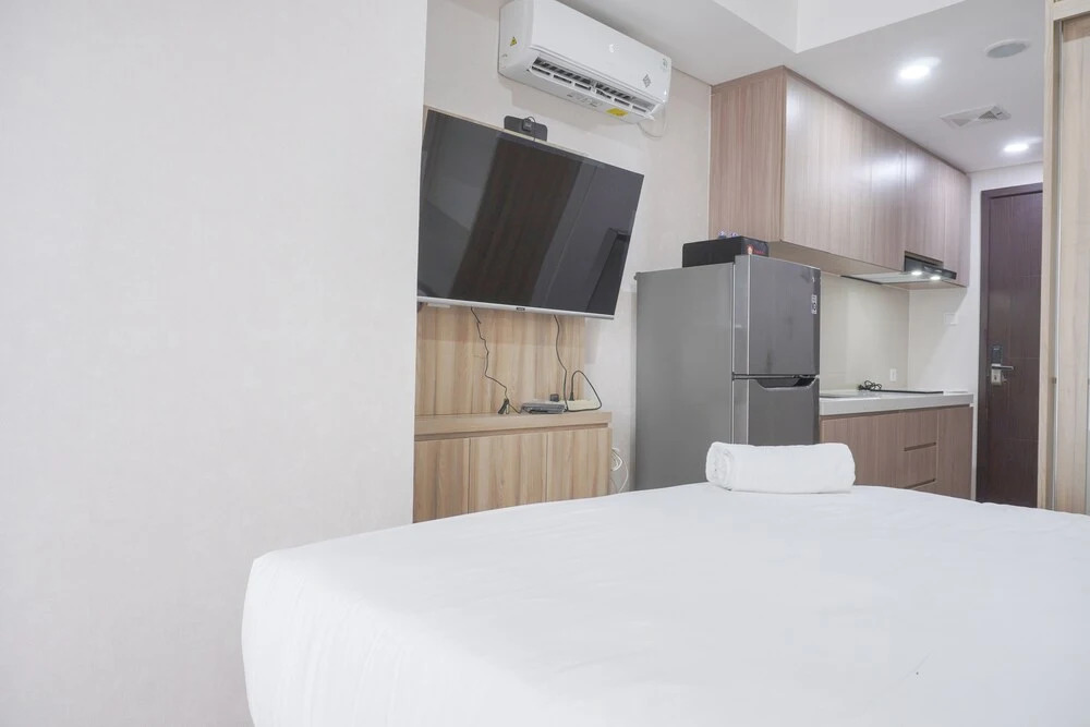 Simply Look Studio Room At Daan Mogot City Apartment