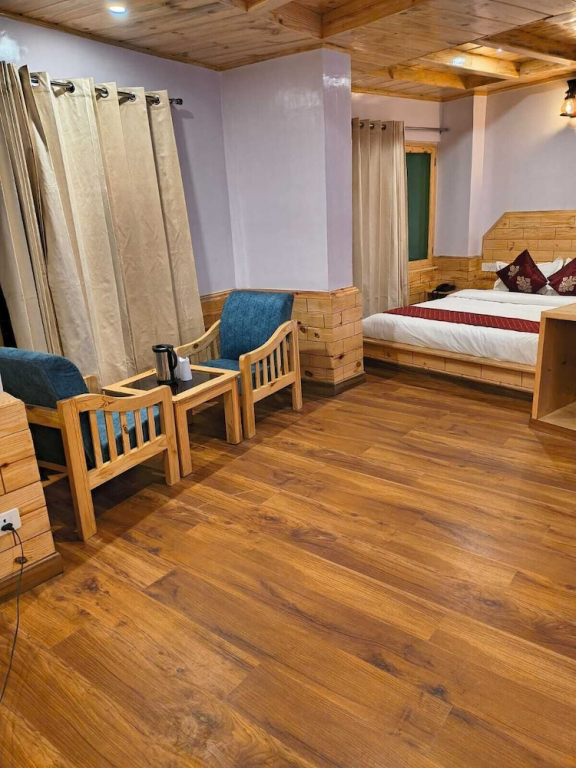 Kasol Inn