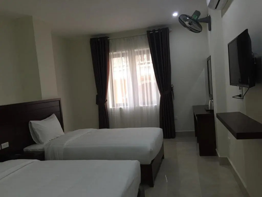 New Sun Hotel