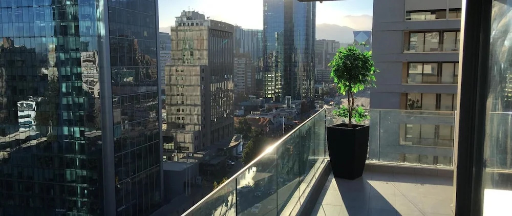 Santiago Retreat Plus EXC Modern 2 BR in Las Condes