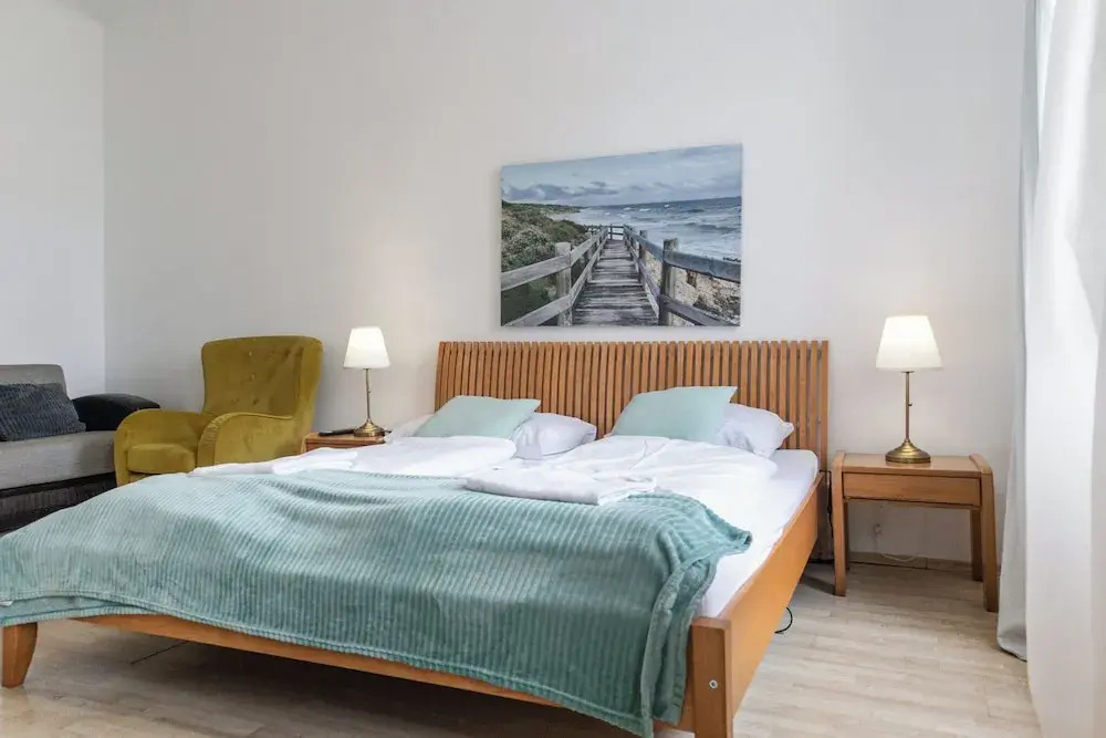 Elegant Room Shared Apt Heart of Vienna