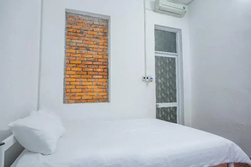 SPOT ON 957 Hue Corner Hostel