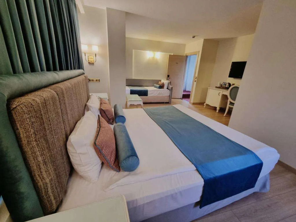 3T Residence & Hotel