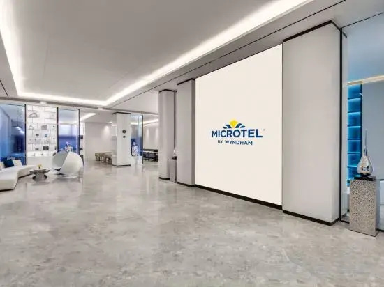 Microtel by Wyndham Xishuangbanna Mengle