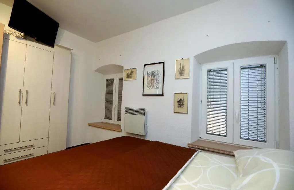 Apartment Secret Life
