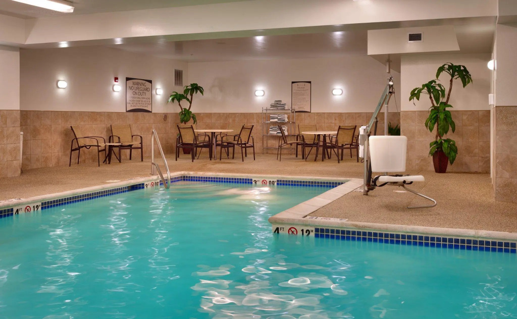 Staybridge Suites Omaha 80th and Dodge by IHG