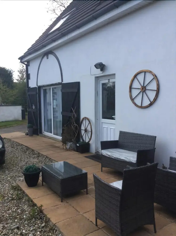Coach House Suites