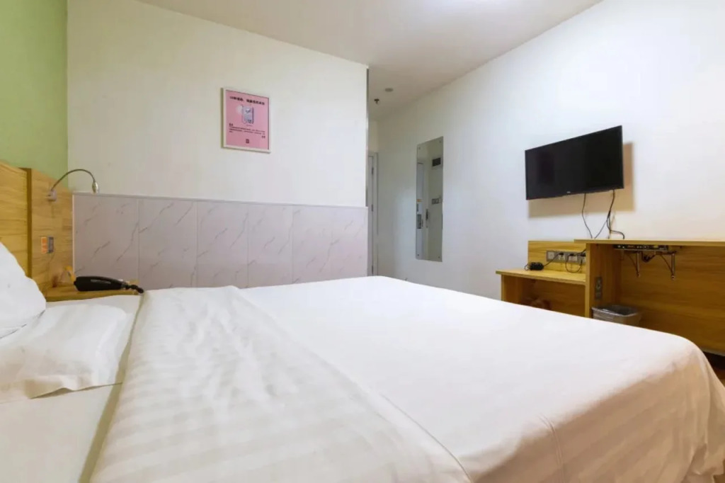 7 Days Inn Guangzhou Luogang Yonghe Development Zone Branch