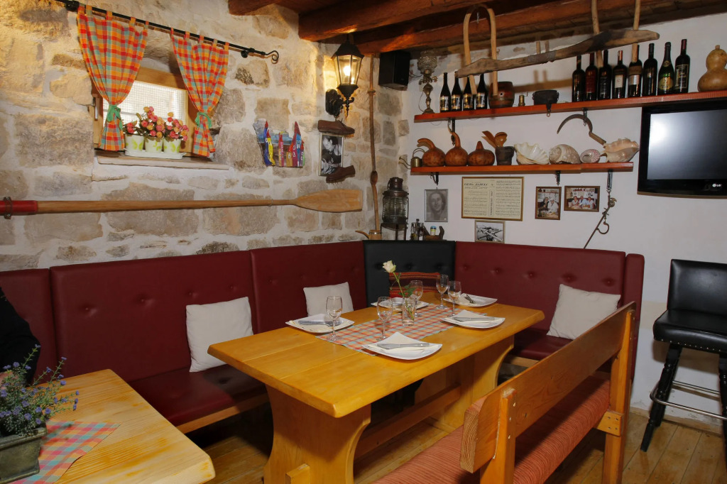 Hygge Rooms Split