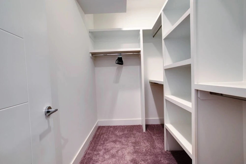 4br/3.5ba w/ Loft, Deck, & Ping Pong by Domio