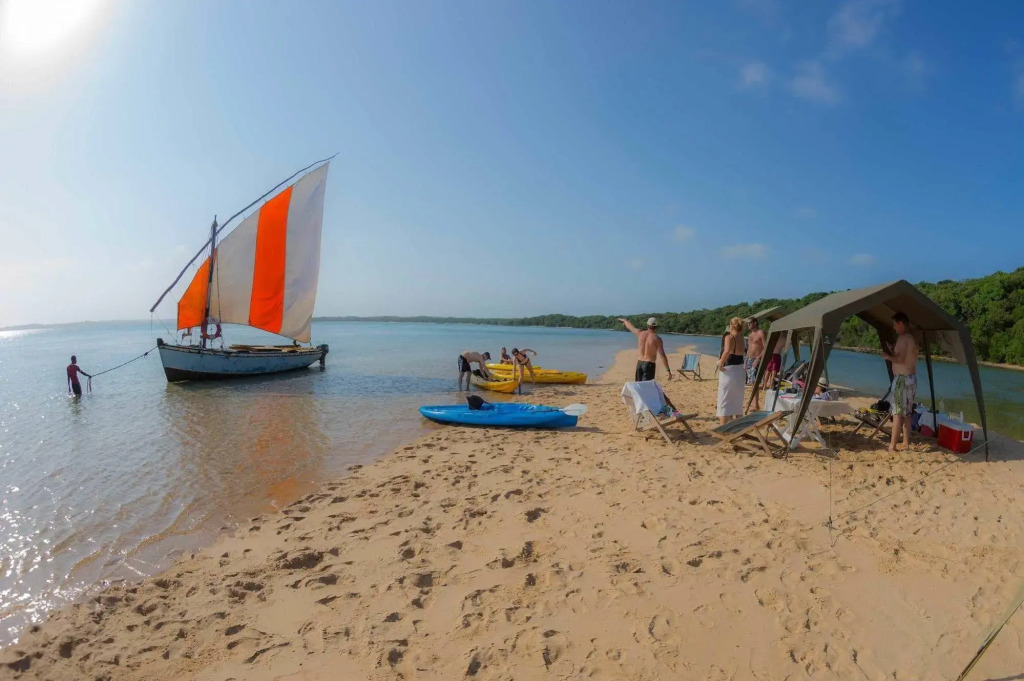 Machangulo Beach Lodge