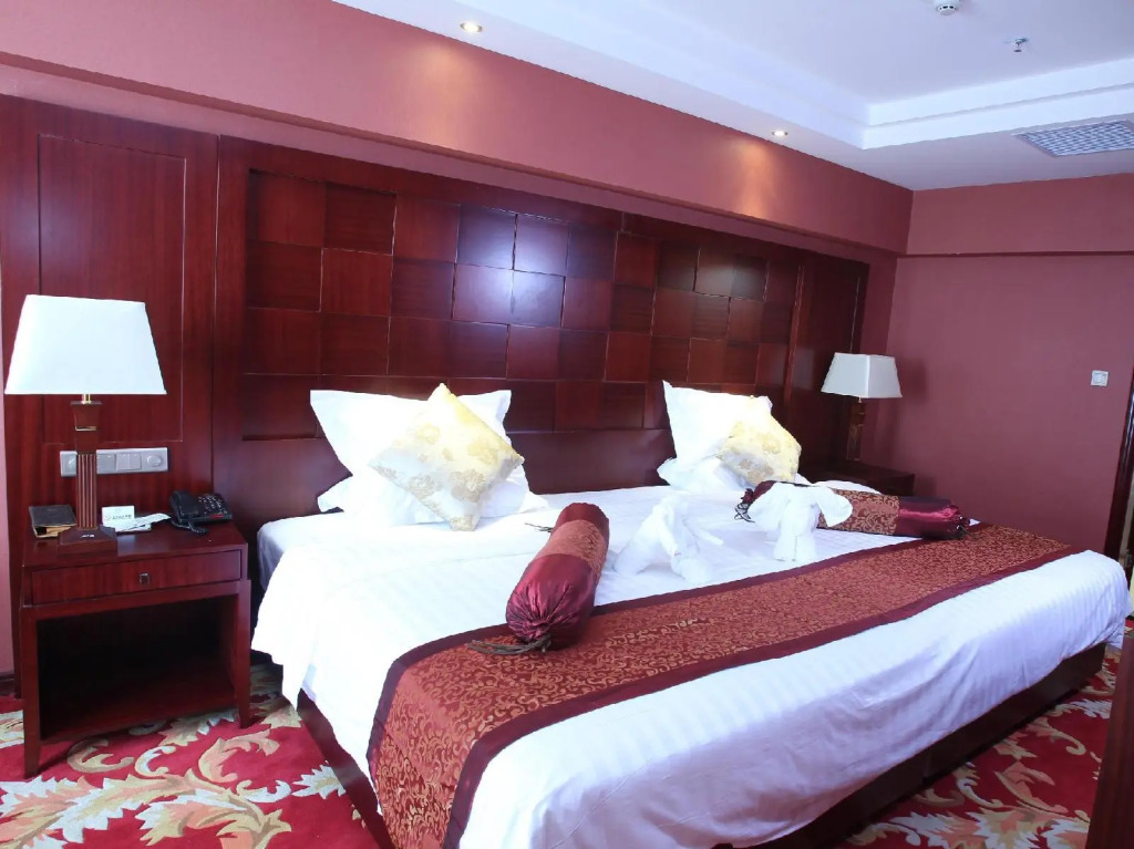 Hawaii Hotel