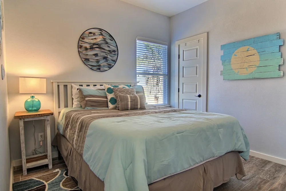 Postcards from Paradise 5BR Home