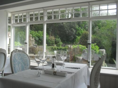 Heddons Gate Hotel