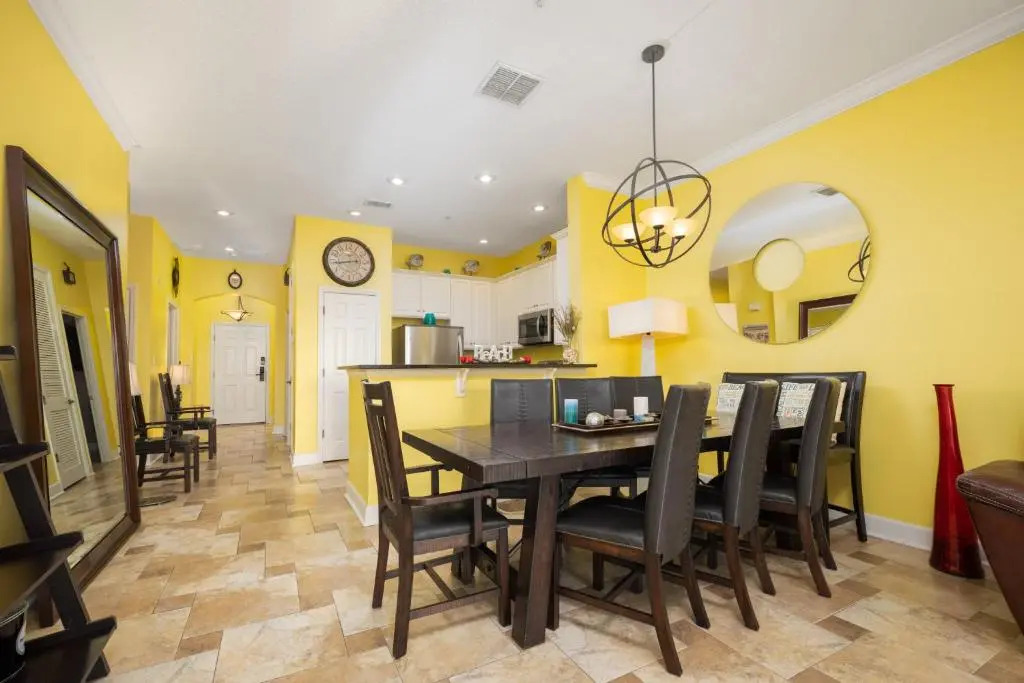 933 Cinnamon Beach, 3 Bedroom, Sleeps 8, 2 Pools, Elevator, WiFi