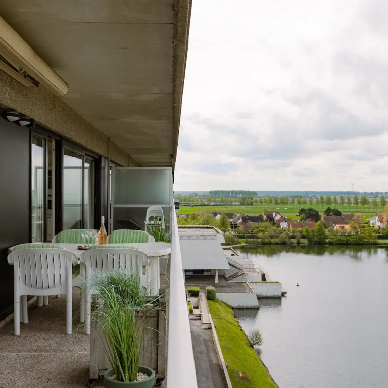 BE KNK Krom 57-714 in Knokke-heist