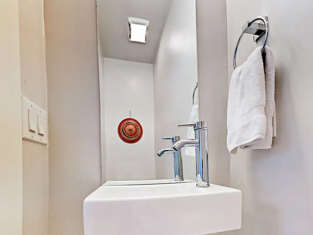 702 Gilpin Street Townhome 3 Bedrooms 3.5 Bathrooms Townhouse