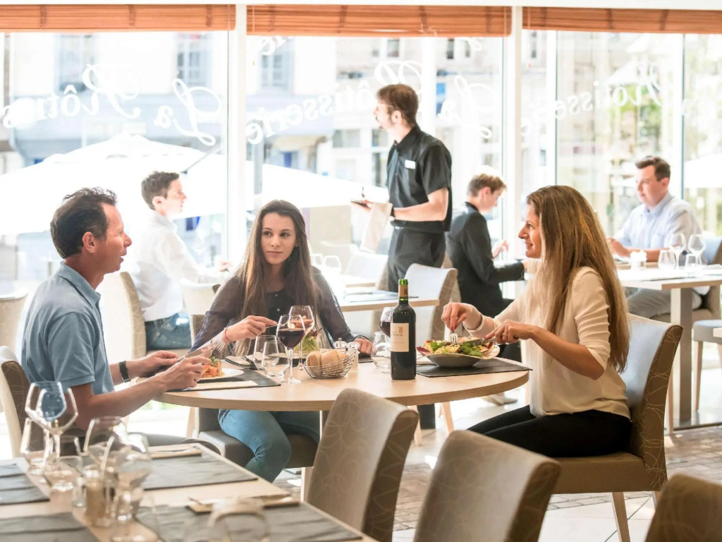 Mercure Abbeville Centre   Porte de La Baie de Somme