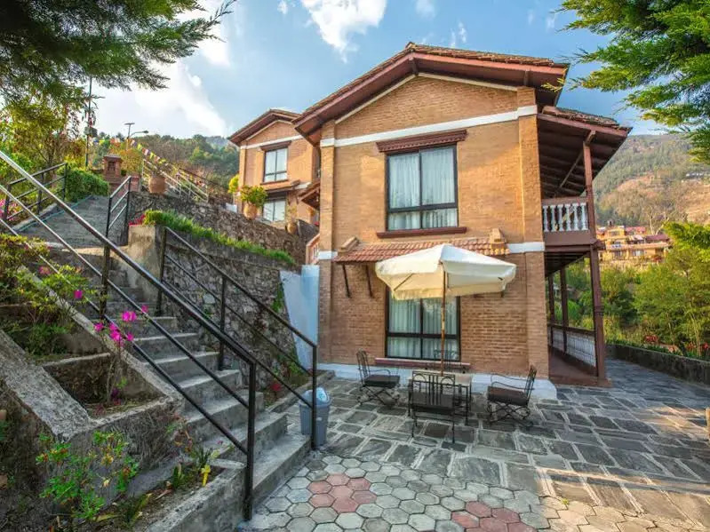 Chhahari Lodge