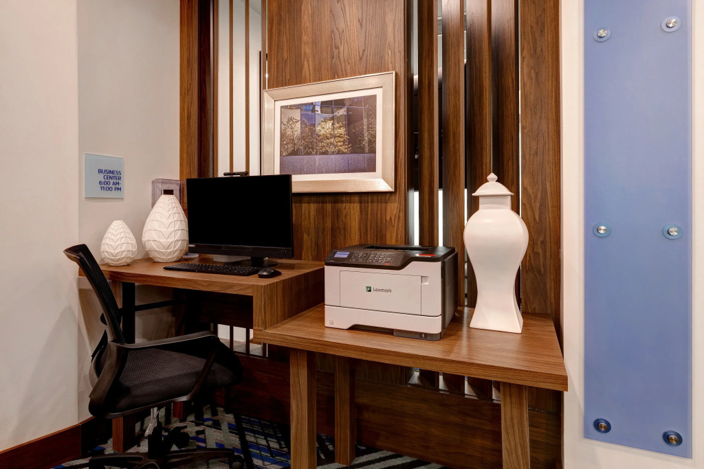 Holiday Inn Express & Suites - Grand Rapids South - Wyoming by IHG
