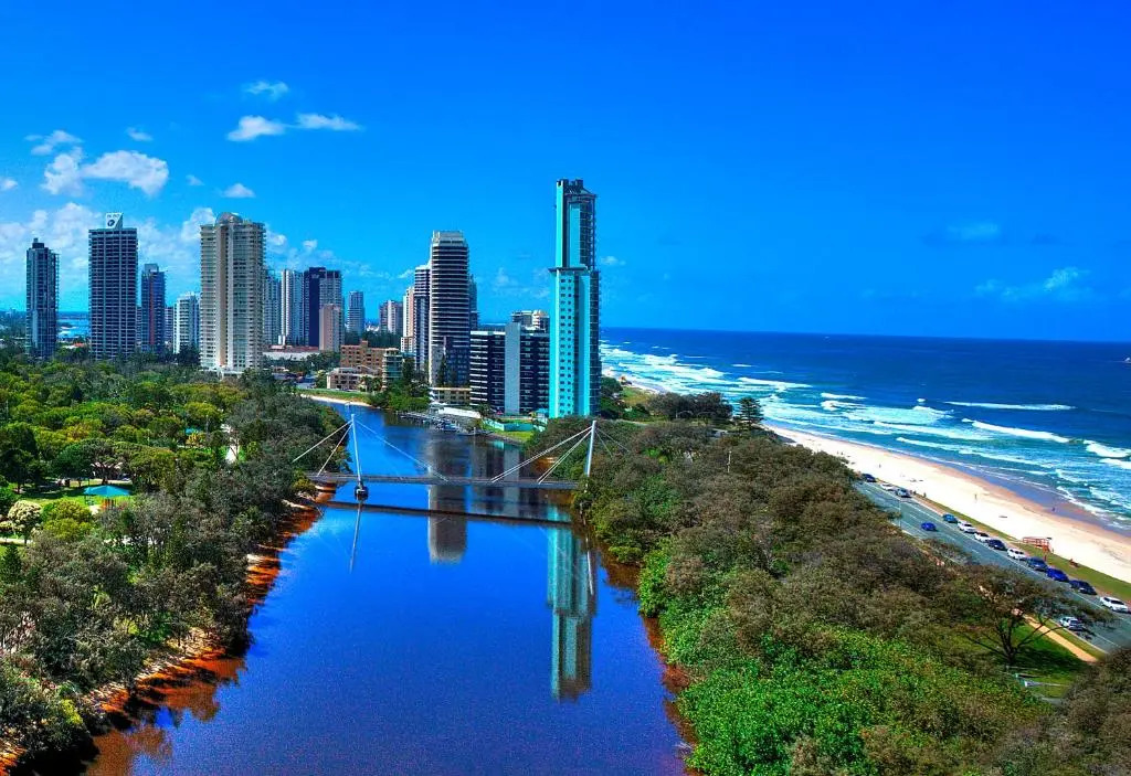 Narrowneck Court Holiday Apartments