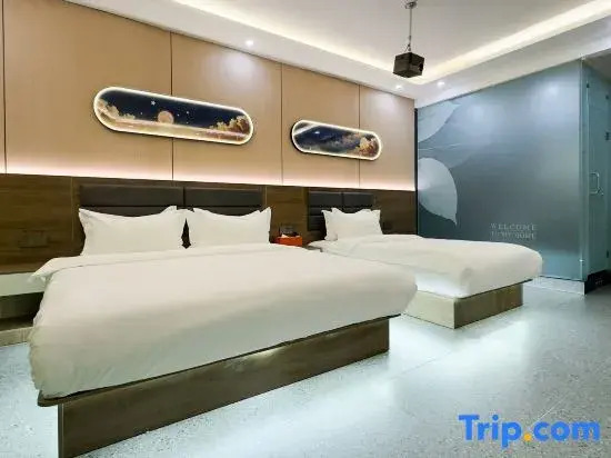 Yuanqi Jinxuan Business Hotel (Daqing Ophthalmology Hospital)